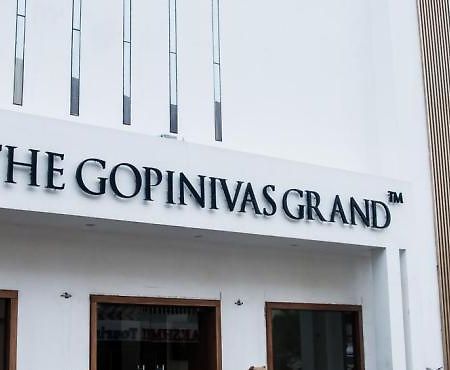 Hotel The Gopinivas Grand à Kânyâkumârî Extérieur photo