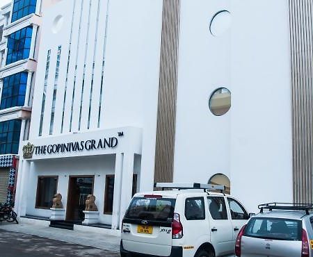 Hotel The Gopinivas Grand à Kânyâkumârî Extérieur photo